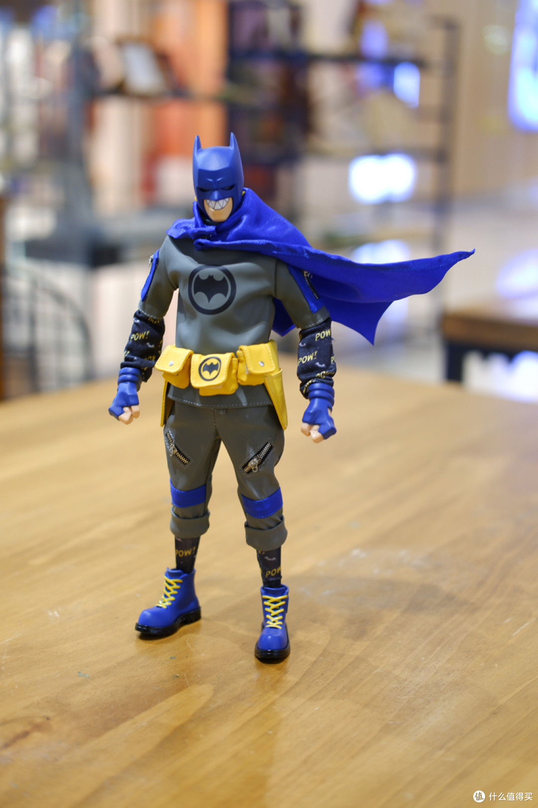 街头小蝙蝠:J.T studio 1:6比例可动人偶Derek
