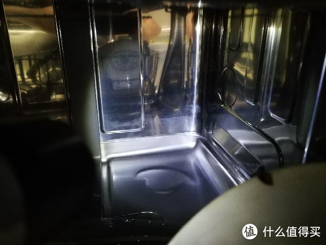 东芝 DWT1-1411 13套洗碗机详细安装使用