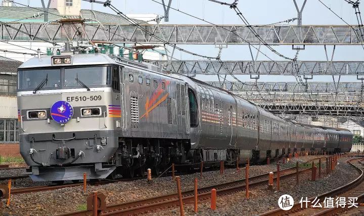 Takara Tomy Plarail Advance 篇五 仙后座 号寝台特急列车 北斗星色特别版 火车模型 什么值得买