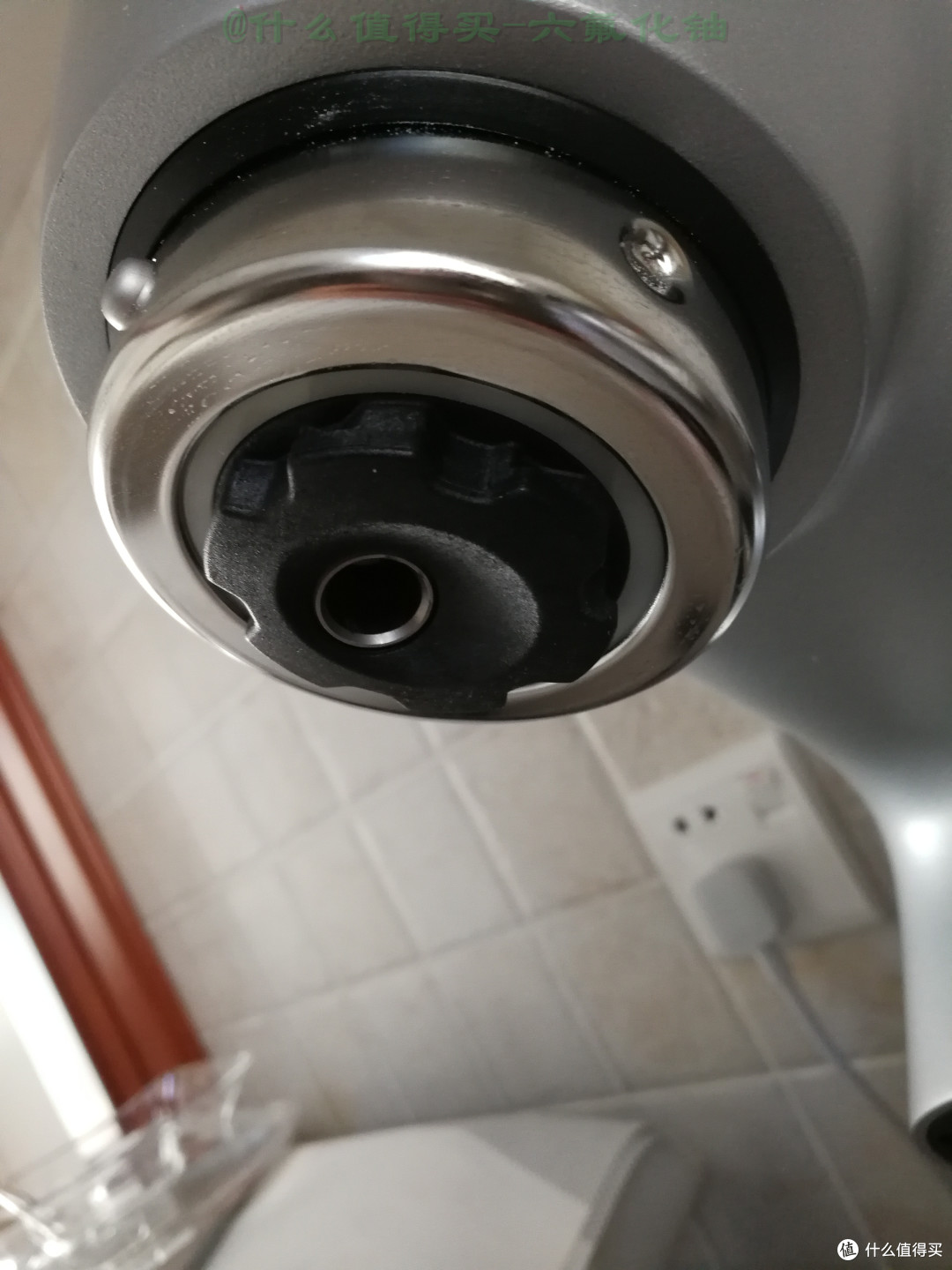 可以看到低速配件接口跟链接卡扣不是同轴的