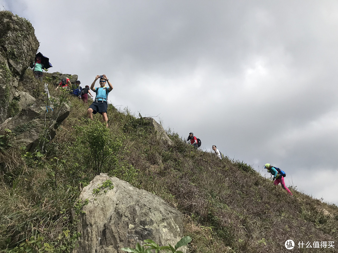 香港徒步—落日脊上飞鹅山遐想、麦理浩径登狮子山展威