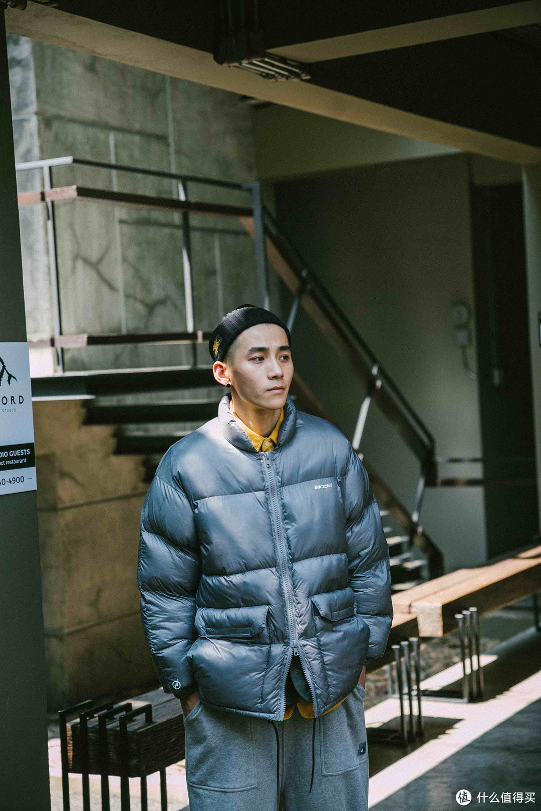 冬季羽绒服怎么穿不臃肿还显高？含Woolrich、Covernat、The North Face紫标等