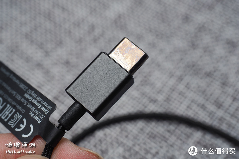 雷蛇战锤狂鲨USB-C降噪版入耳式耳机评测