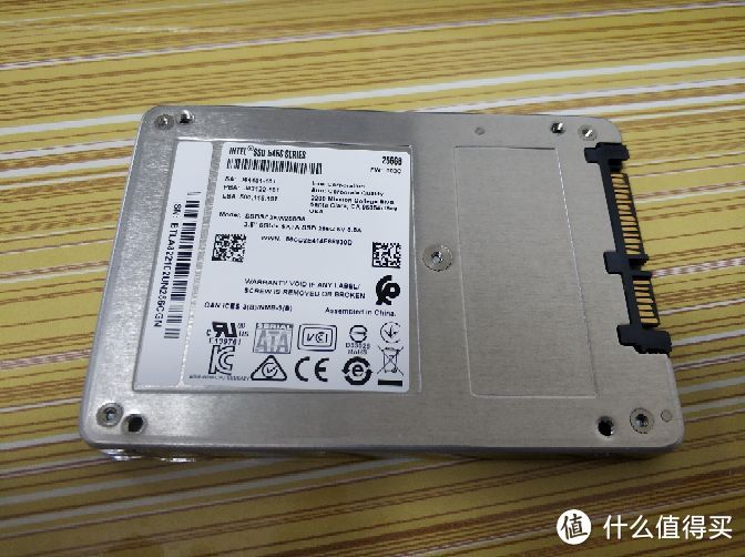 英特尔 545S系列 256G SATA3 固态硬盘简单测试