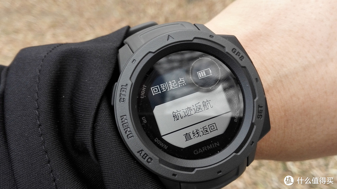 户外智能腕表中的一股清流－－Garmin Instinct