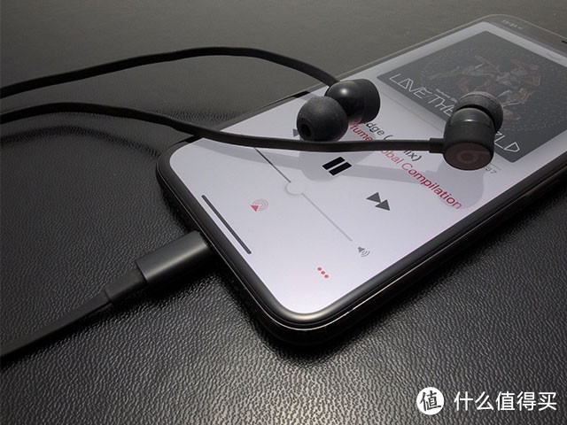 后3.5mm耳机插口时代的有线听音方案：Lightning & Type-c 接口耳机推荐