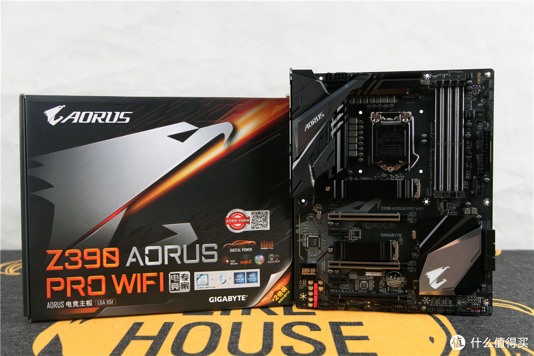 I7-9700K、Z390 AORUS MASTER、RTX2080T打造最豪华主机