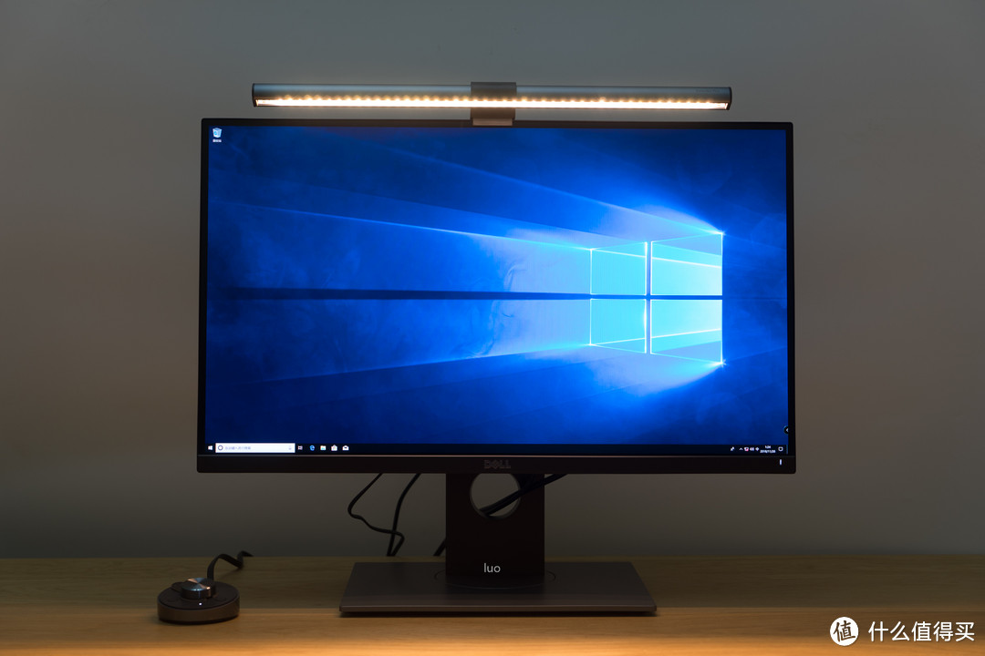 这才是你需要的桌面照明方案，明基ScreenBar Plus开箱分享