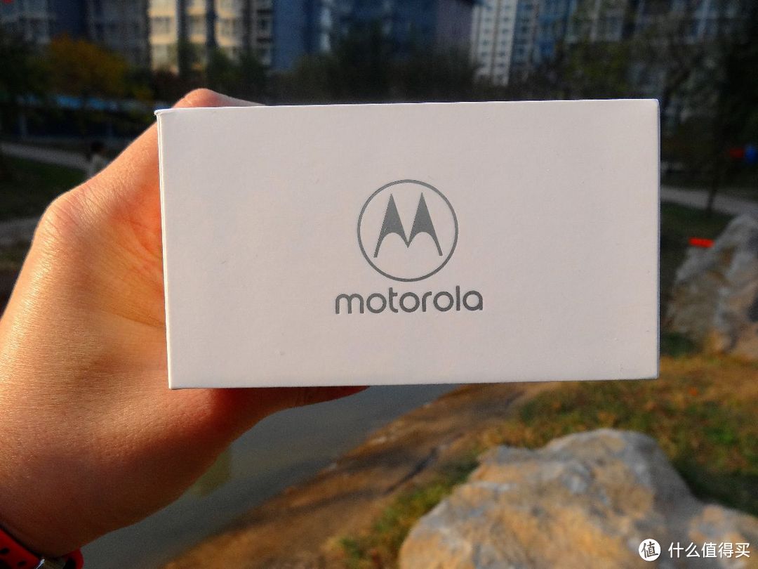 让经典延续，让未来充满信心——Motorola P30