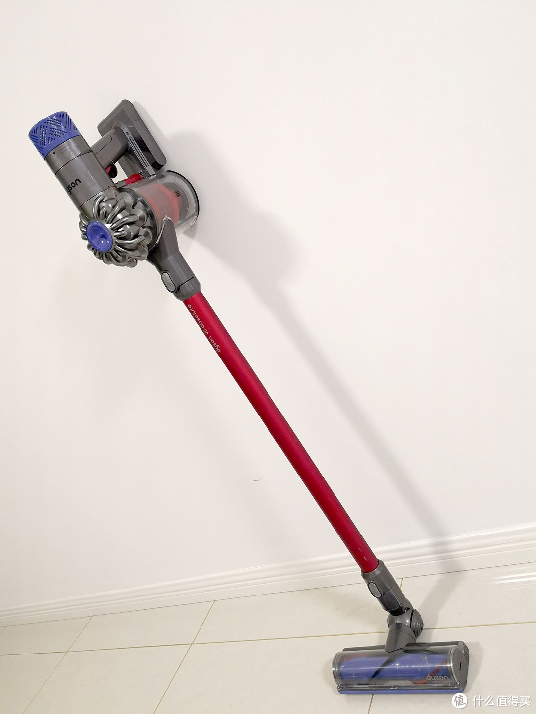 官翻版能买吗？Dyson 戴森 V6 使用体验，以及各型号购买攻略