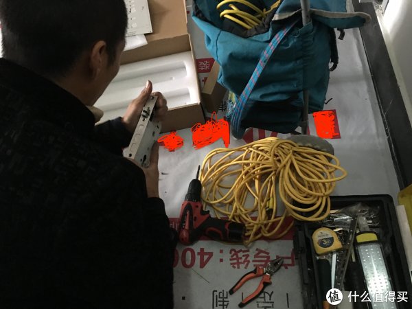 师傅在安装