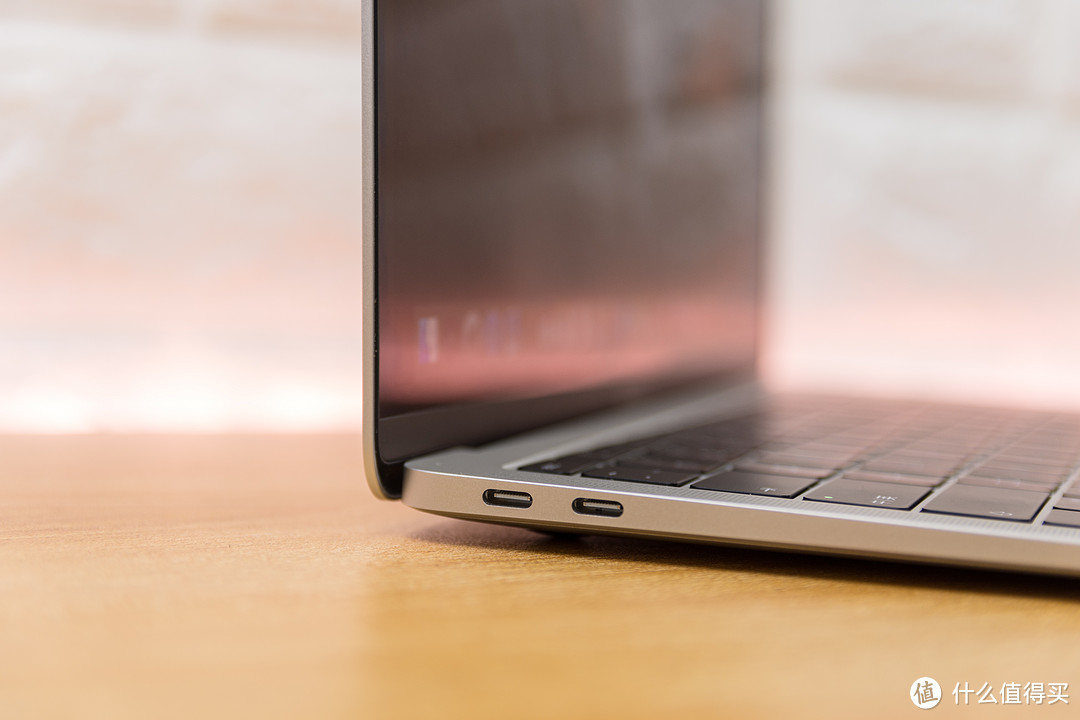 轻薄生产力工具间的PK:XPS 13-9370 VS Macbook Air 2018 深入体验