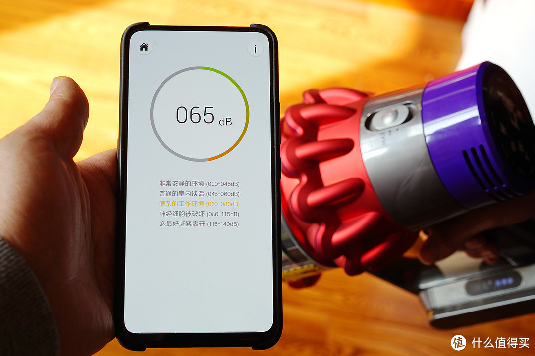 用过才知道为什么都说戴森吸尘器好—戴森V10无线吸尘器上手体验