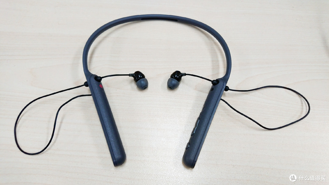 简单明了的评测你喜欢吗?sony wi-c400评测