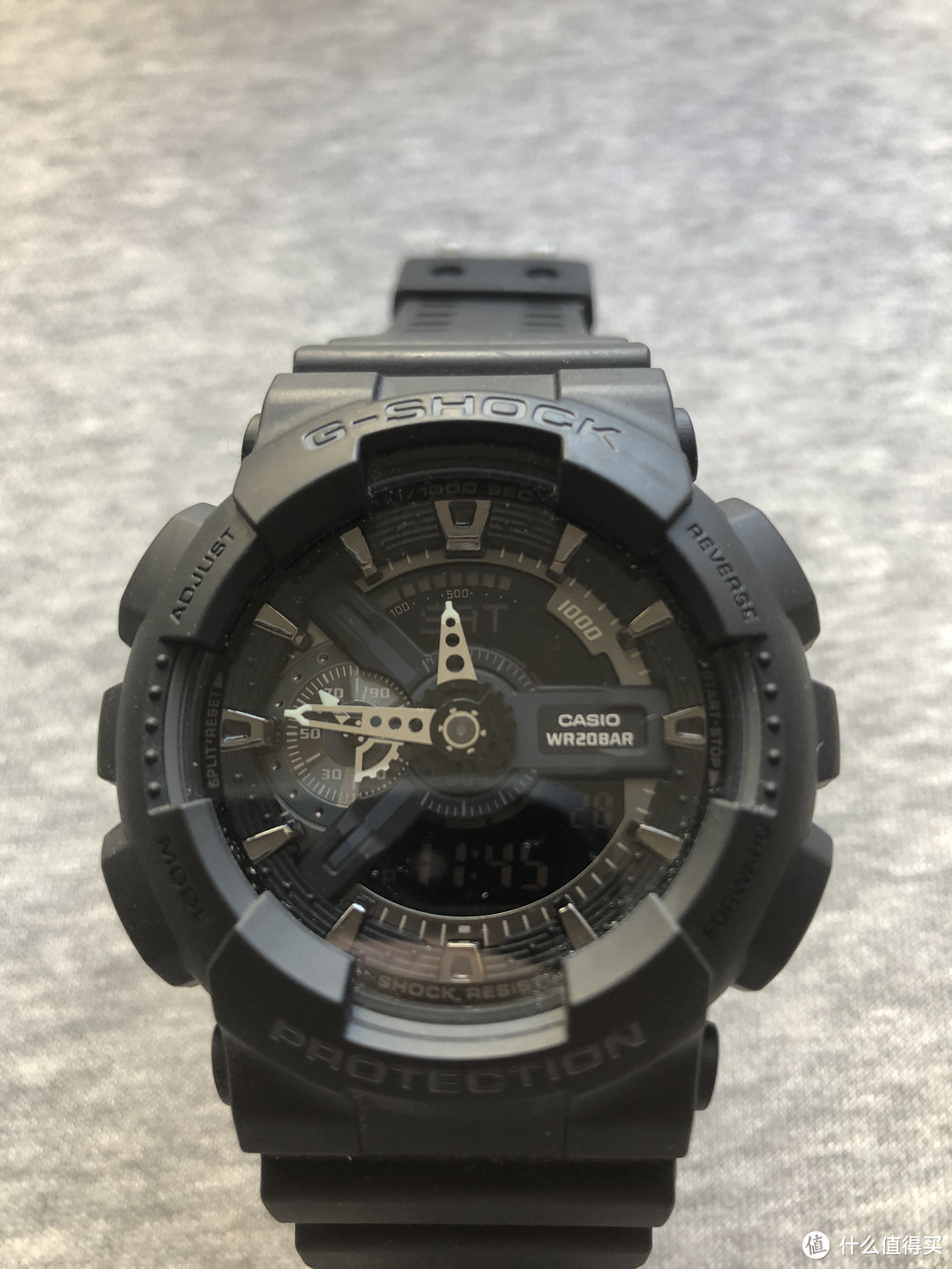 卡西欧 G-SHOCK GA-110-1BDR，算不算大表盘？