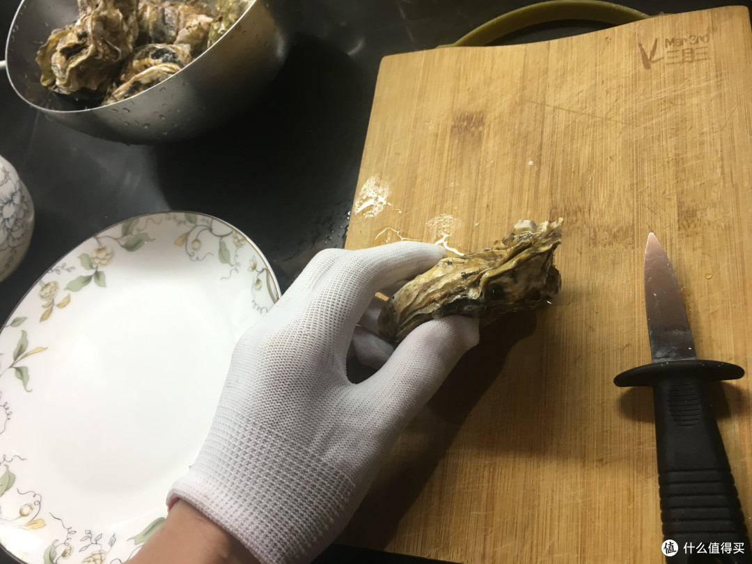 冬季进补!男人的加油站女人的美容院...山东生蚝开箱