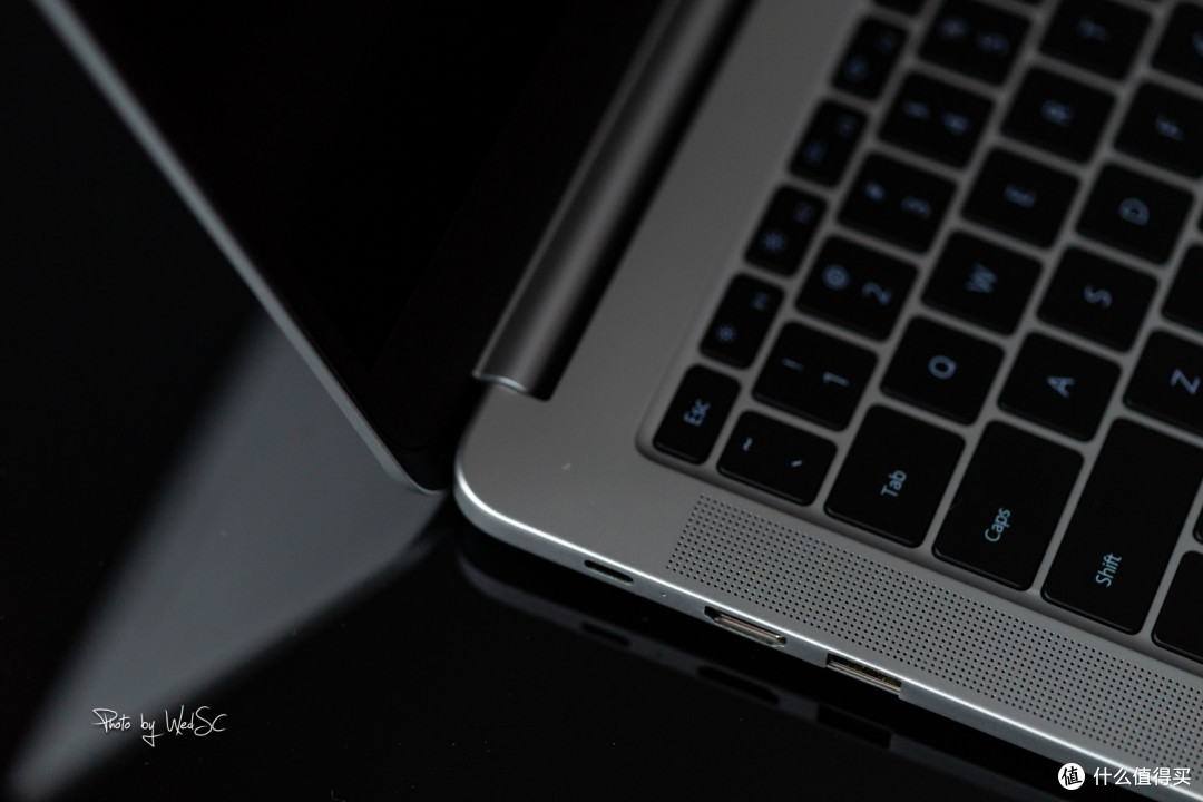 意外体验荣耀Honor MagicBook AMD锐龙5版