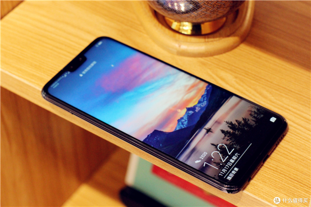 华为畅享9 Plus 偶像派+实力派 千元机中的王者