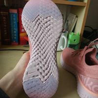 耐克 Epic React Flyknit 女士跑鞋使用总结(鞋头|中底|后跟)