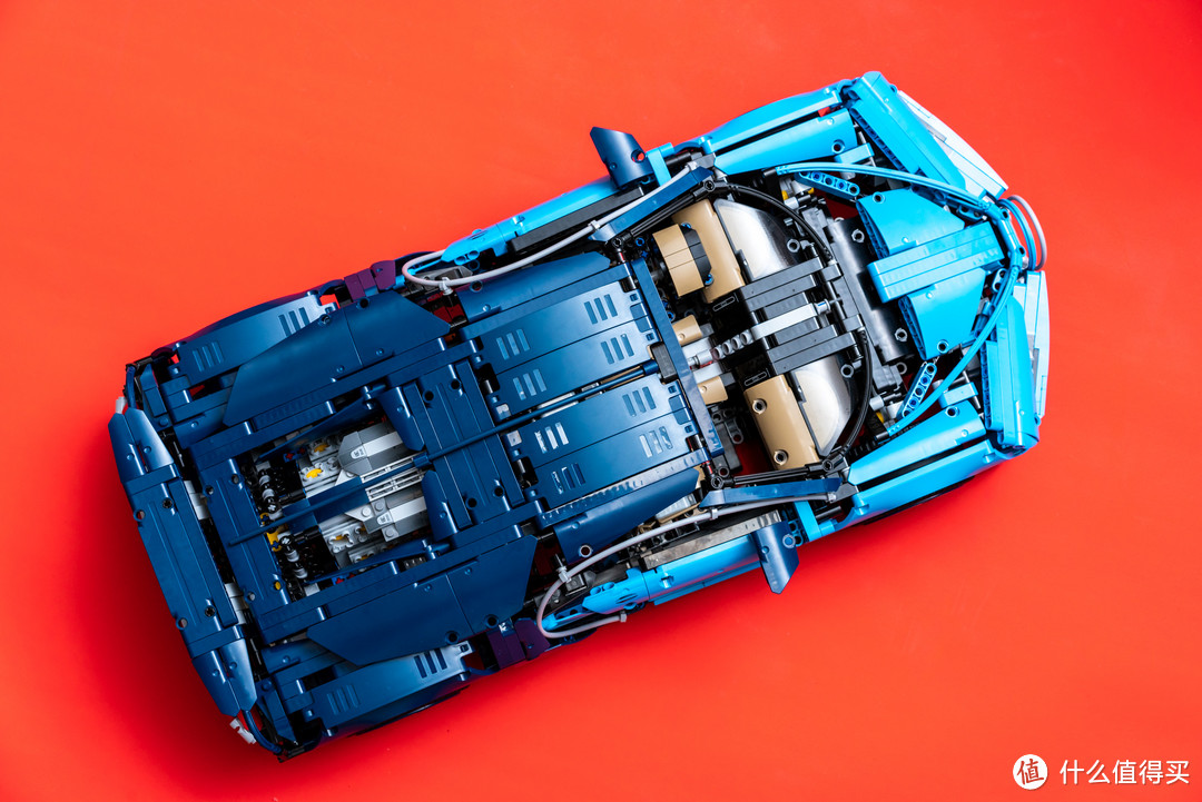 速度与性能的激情、科技与玩具的融合：LEGO 42083 Bugatti-Chiron（布加迪奇龙车模）评测