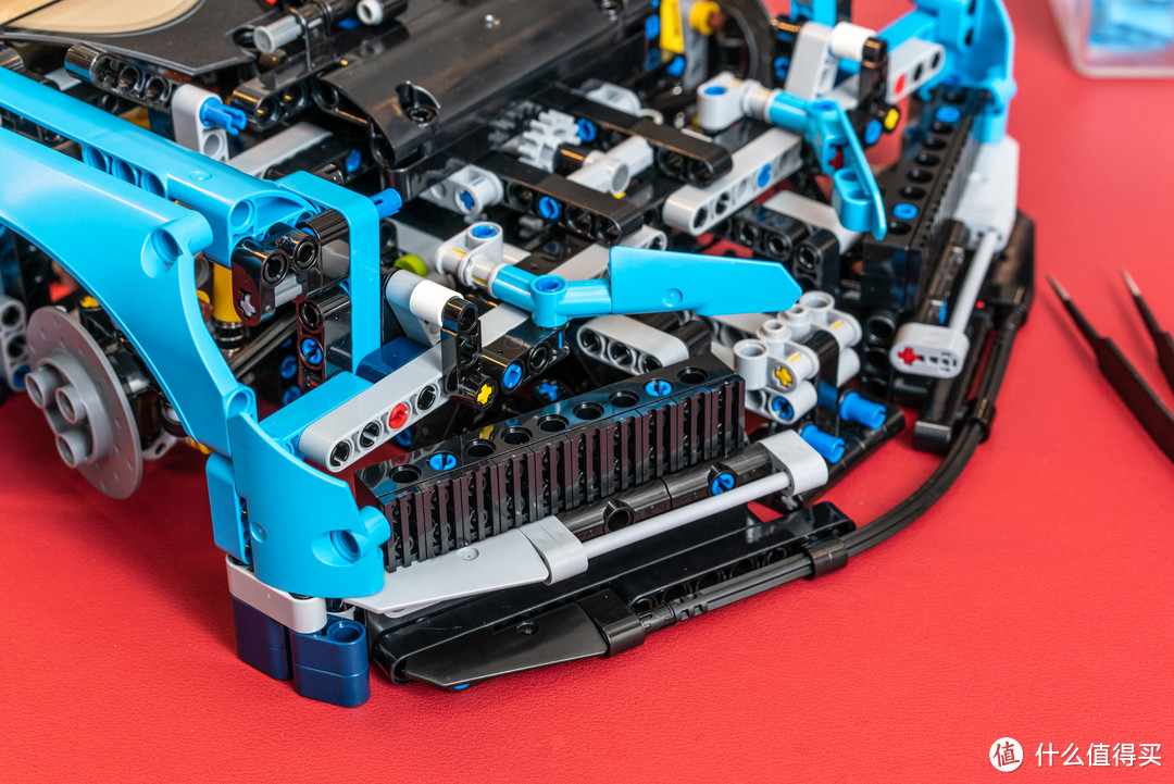 速度与性能的激情、科技与玩具的融合：LEGO 42083 Bugatti-Chiron（布加迪奇龙车模）评测