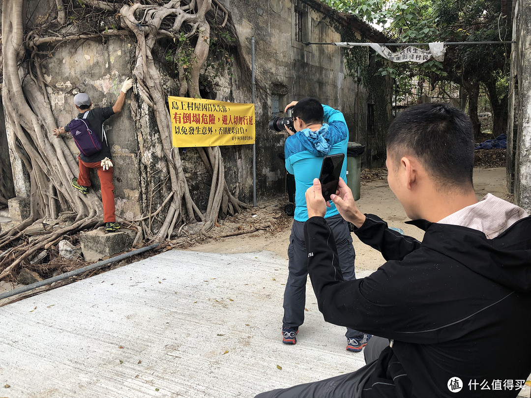 香港露营—我们在东平洲岛Plogging