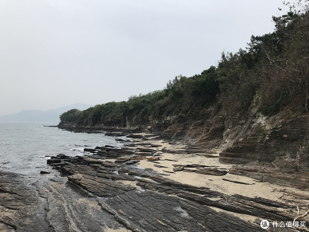 香港露营—我们在东平洲岛Plogging