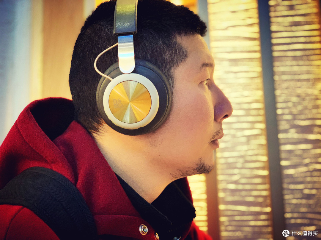 高颜值的通勤神器,随身低音炮——B&O BeoplayH4无线蓝牙头戴音乐运动耳机详细听音评测