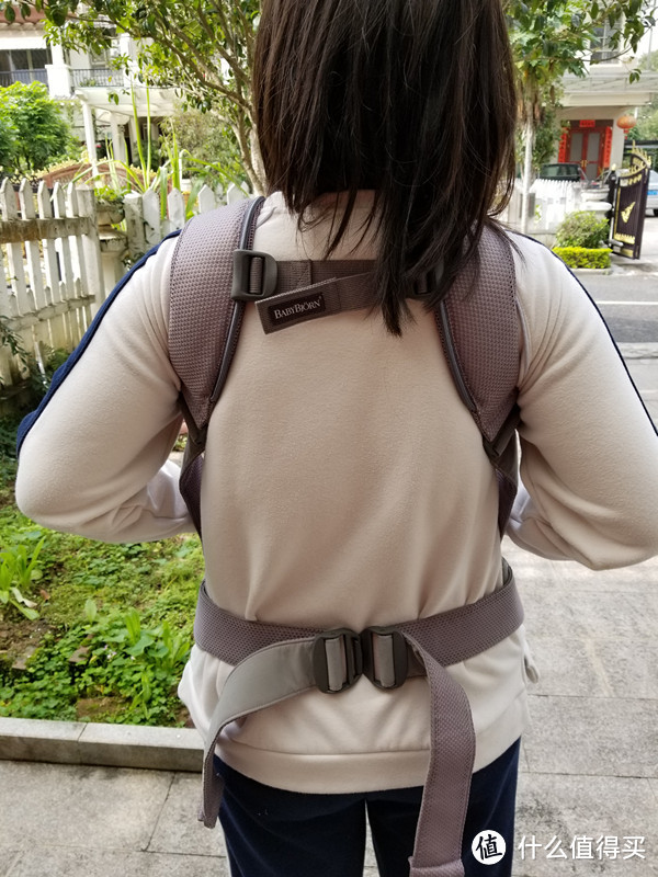 背带界的爱马仕——Babybjorn One 婴儿背带新旧款对比评测