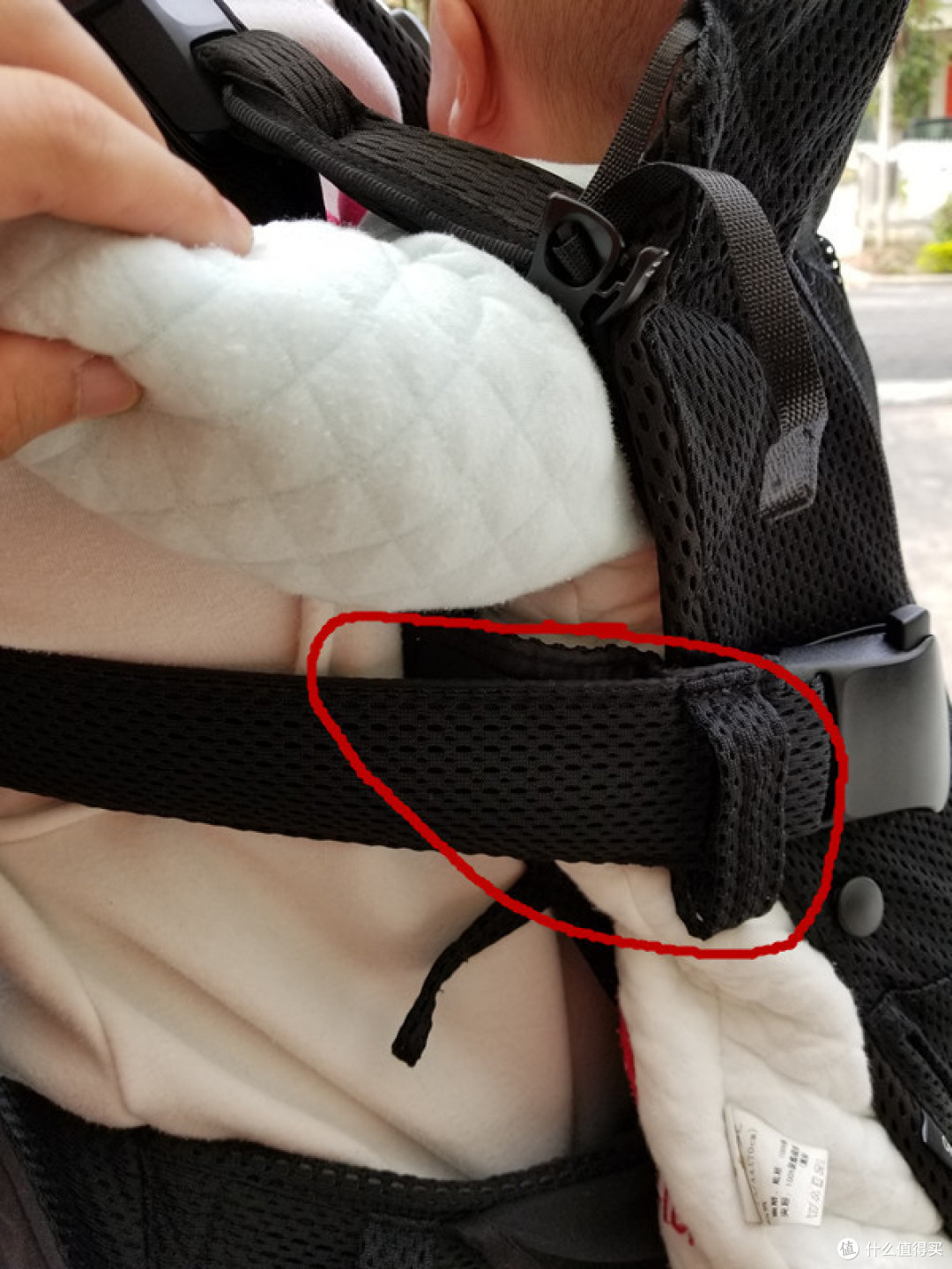 背带界的爱马仕——Babybjorn One 婴儿背带新旧款对比评测