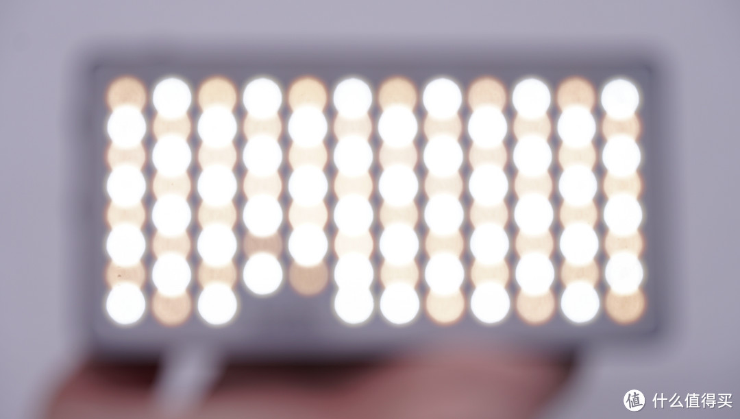 方便又好用的 iwata LED补光灯评测