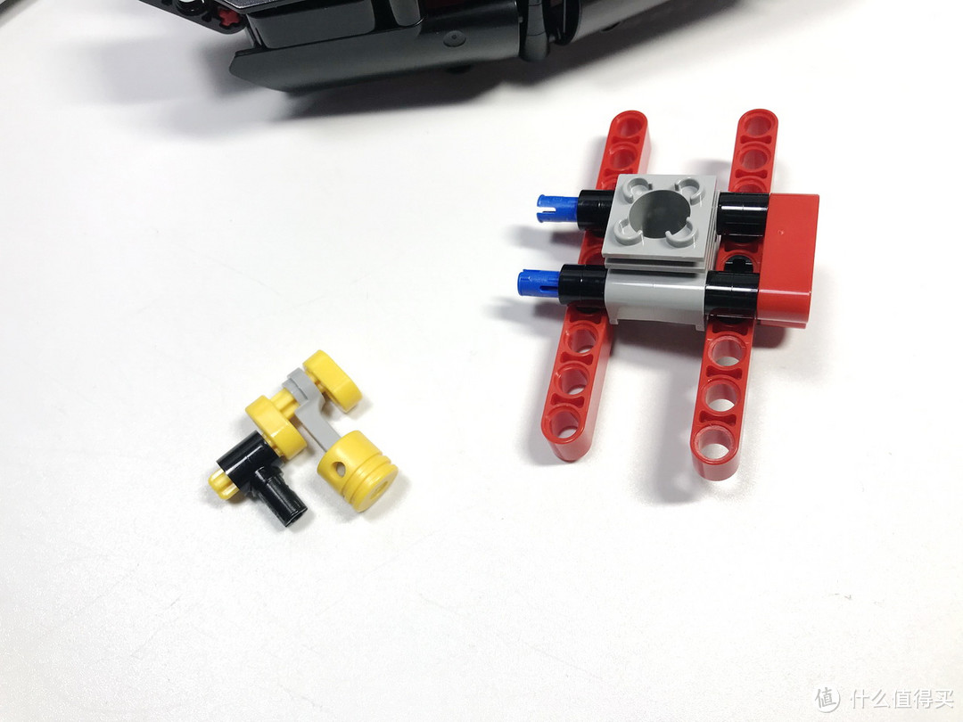 LEGO 乐高 拼拼乐 篇194：先睹为快的2019年科技系列 42089 Power Boat