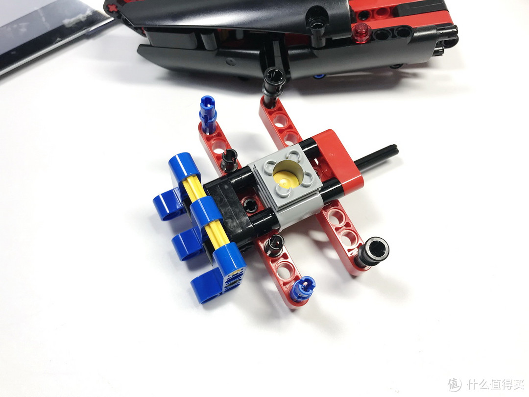 LEGO 乐高 拼拼乐 篇194：先睹为快的2019年科技系列 42089 Power Boat