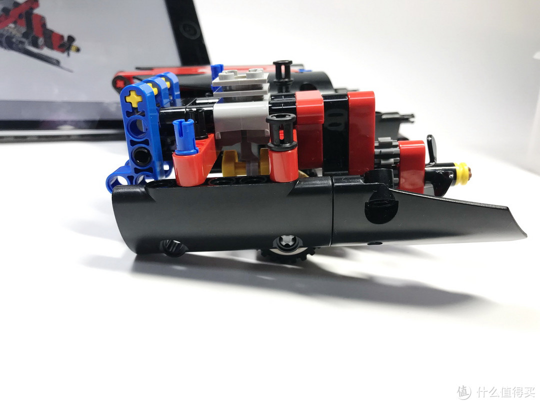 LEGO 乐高 拼拼乐 篇194：先睹为快的2019年科技系列 42089 Power Boat