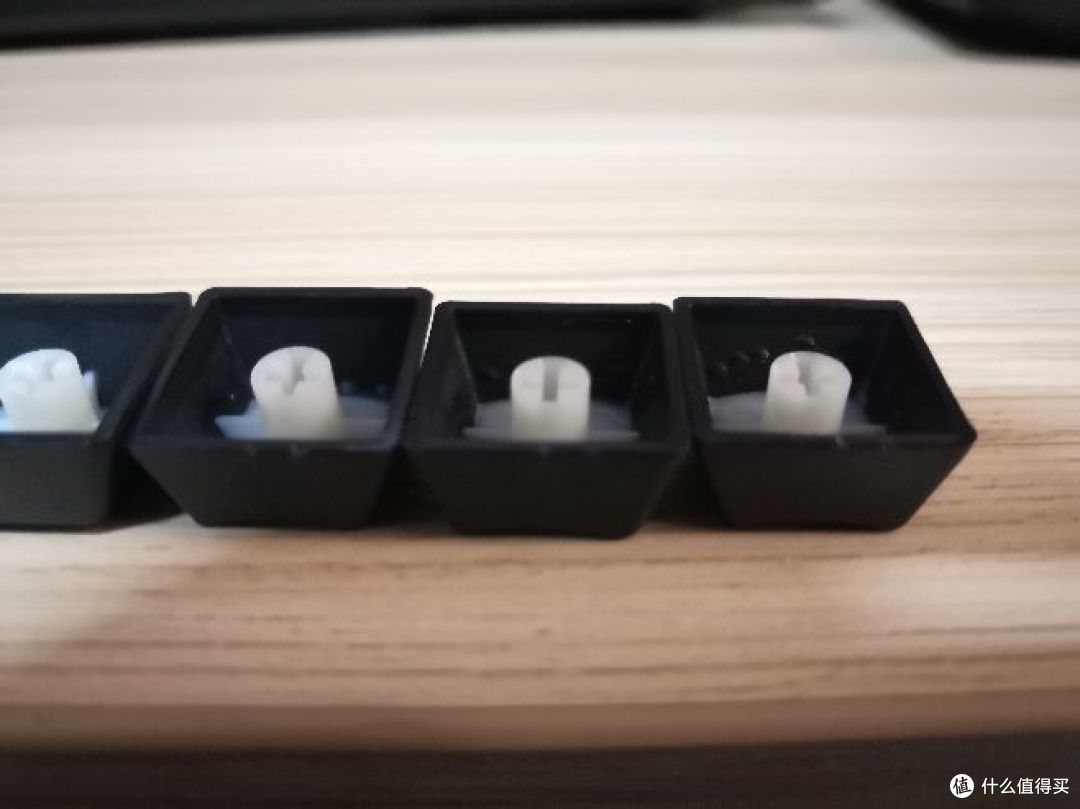 我的第一块机械键盘akko ducky zero 3108s评测