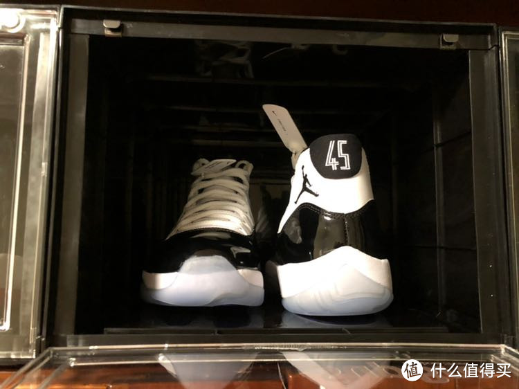 AIR JORDAN 11 RETRO Concord 2018