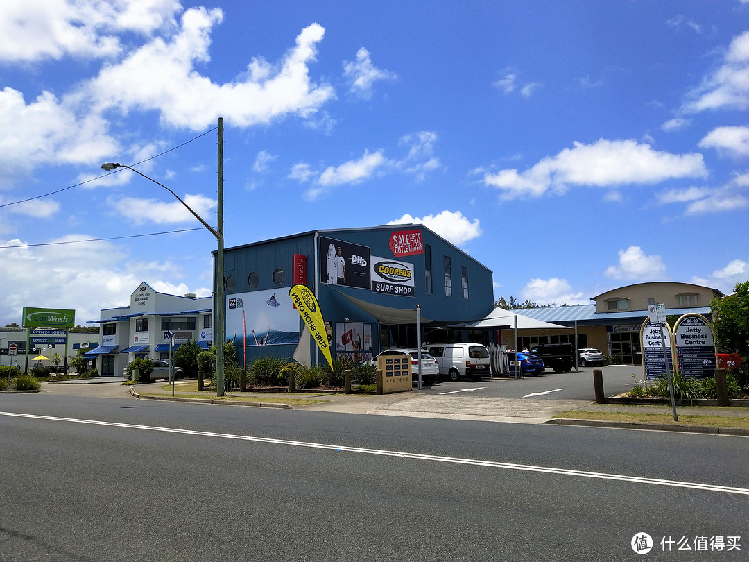 冲浪用品店，好想去冲浪