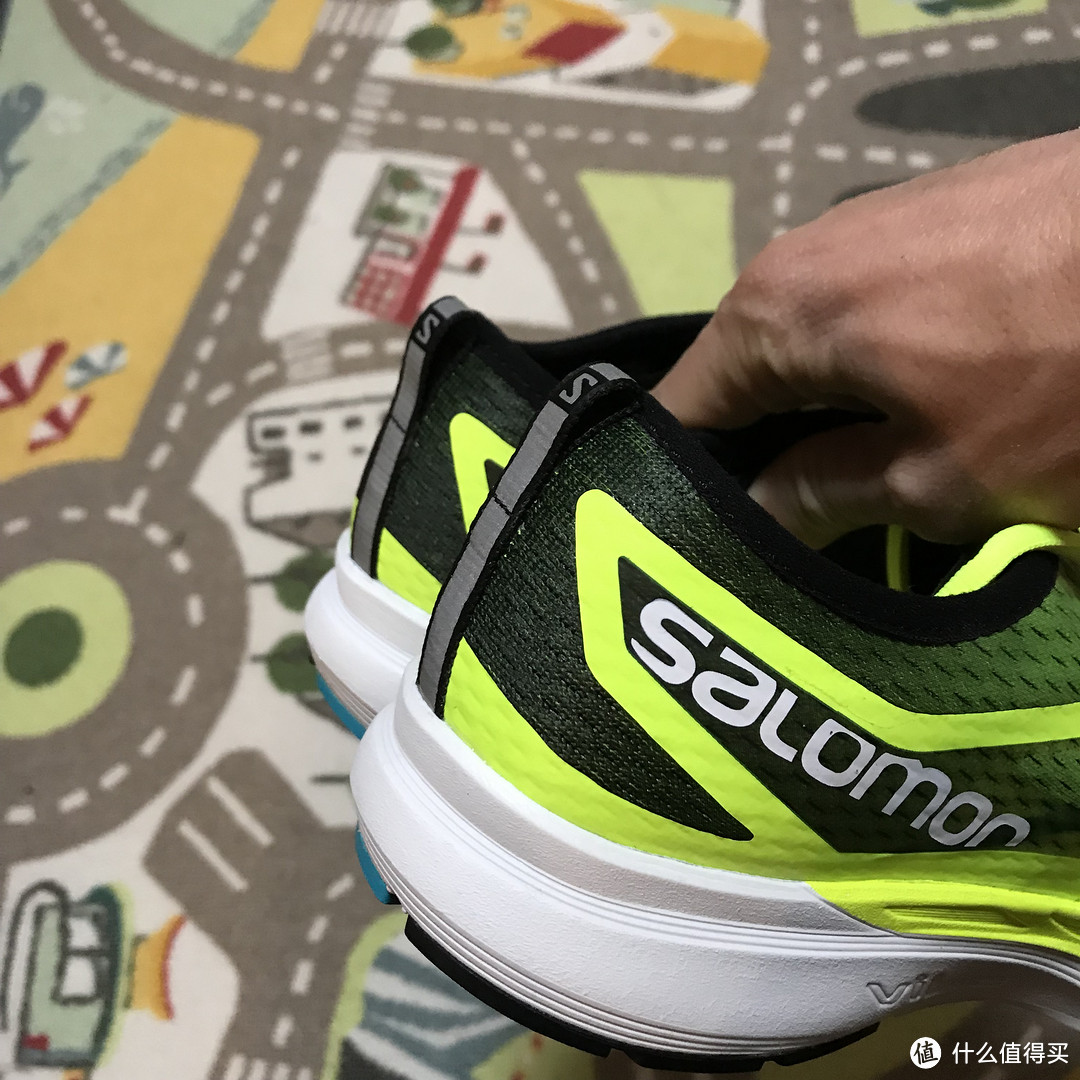 轻！透！Salomon SONIC RA PRO 跑鞋
