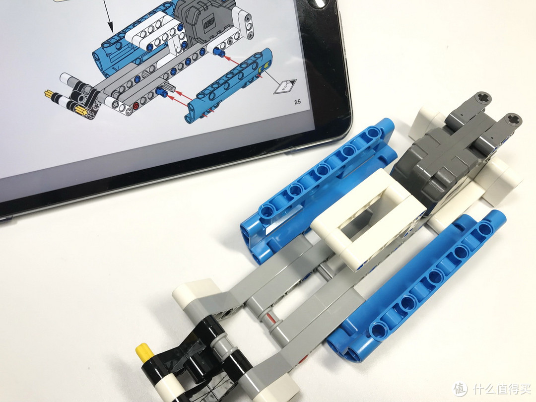 LEGO 乐高 拼拼乐 篇195：先睹为快的2019年科技系列 42091 Police Pursuit