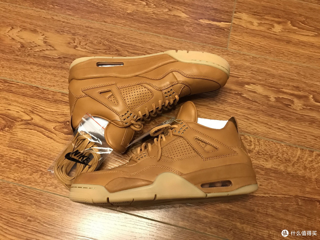 发现断货AJ4 PREM姜(SHI)黄,买买买,组合拳SPACE JAM神经病套装