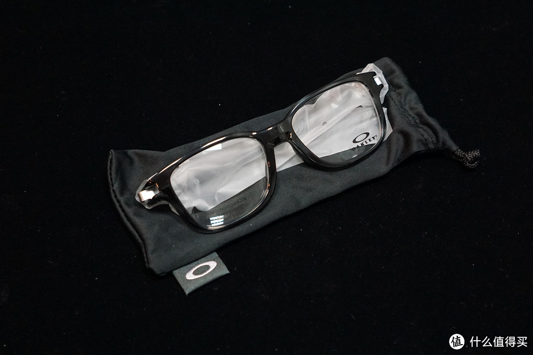 Oakley 欧克利 LATCH SS镜架开箱，及回顾下此前用过的O记眼镜