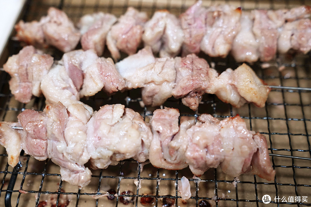 论一盘没有灵魂的羊肉串—烤箱版羊肉串做法