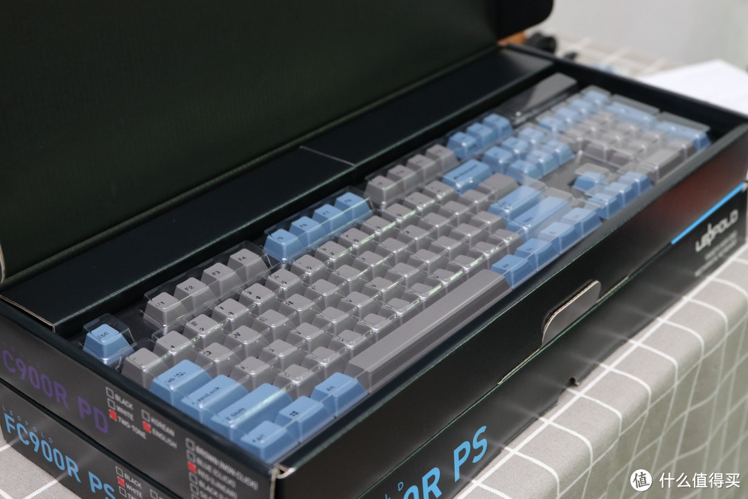 退烧?不如继续发烧 再尝*级红轴手感 leopold FC900R PD 十周年