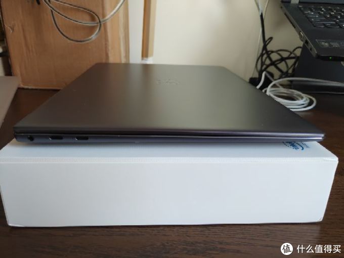 双十二剁的笔记本电脑 华为matebook X Pro简单开箱