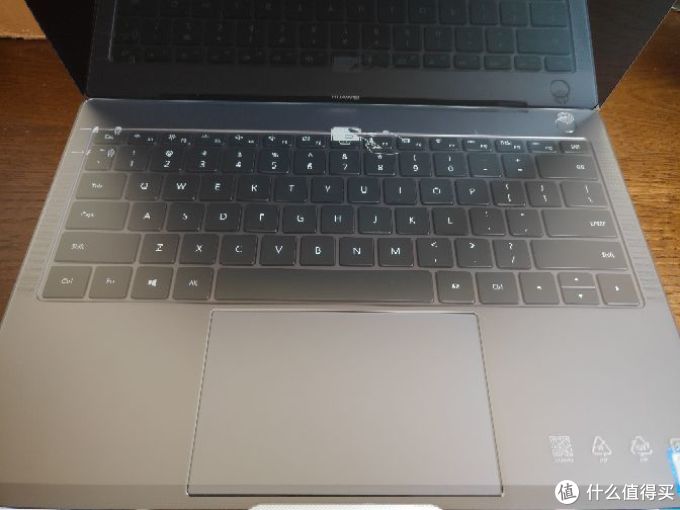 双十二剁的笔记本电脑 华为matebook X Pro简单开箱