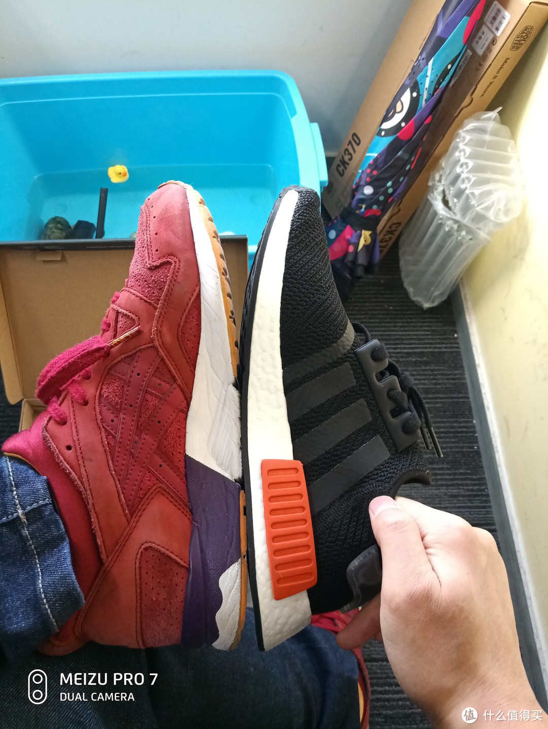 300块钱拿下阿迪达斯 NMD-R1 开箱晒单