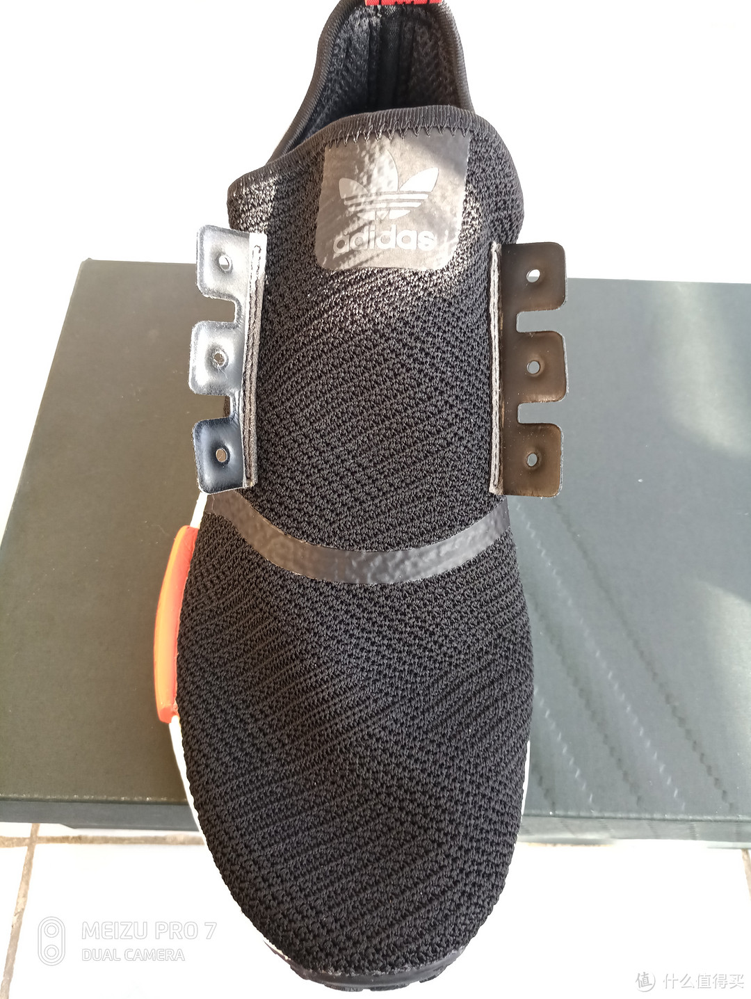 300块钱拿下阿迪达斯 NMD-R1 开箱晒单