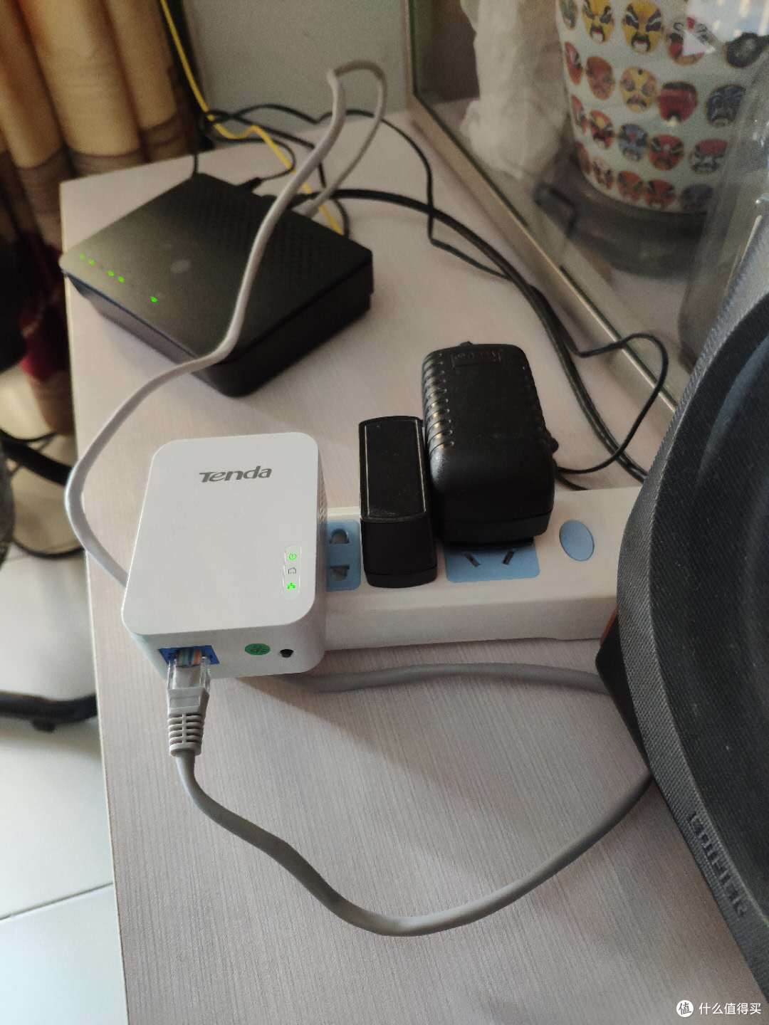 需要看iptv的话,记得插到光猫第二个lan口.