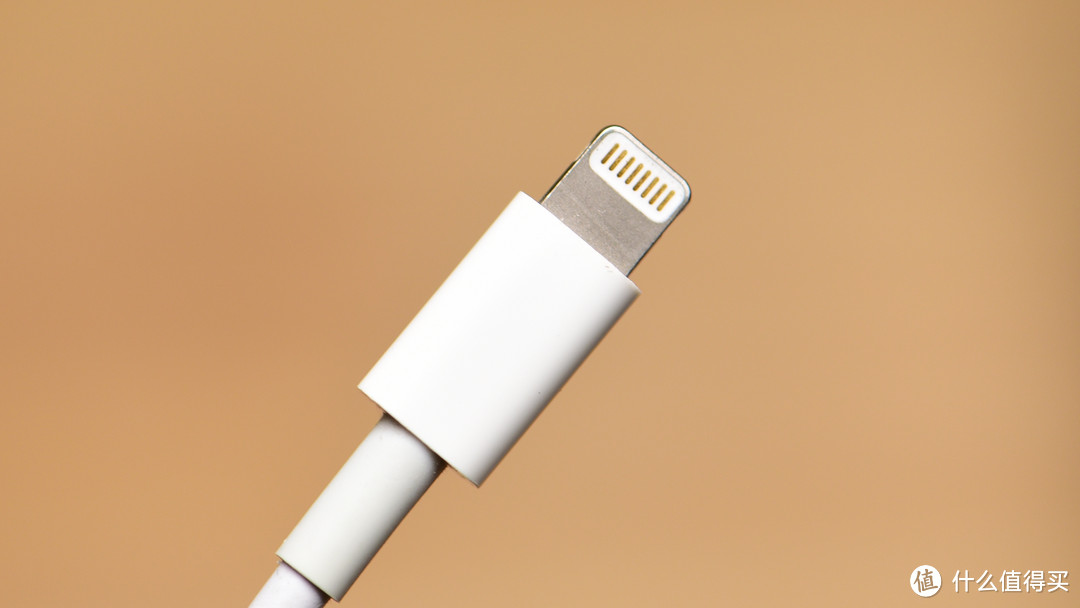 警惕高仿苹果 USB-C To Ligntning快充线：别以为便宜10元的是正品