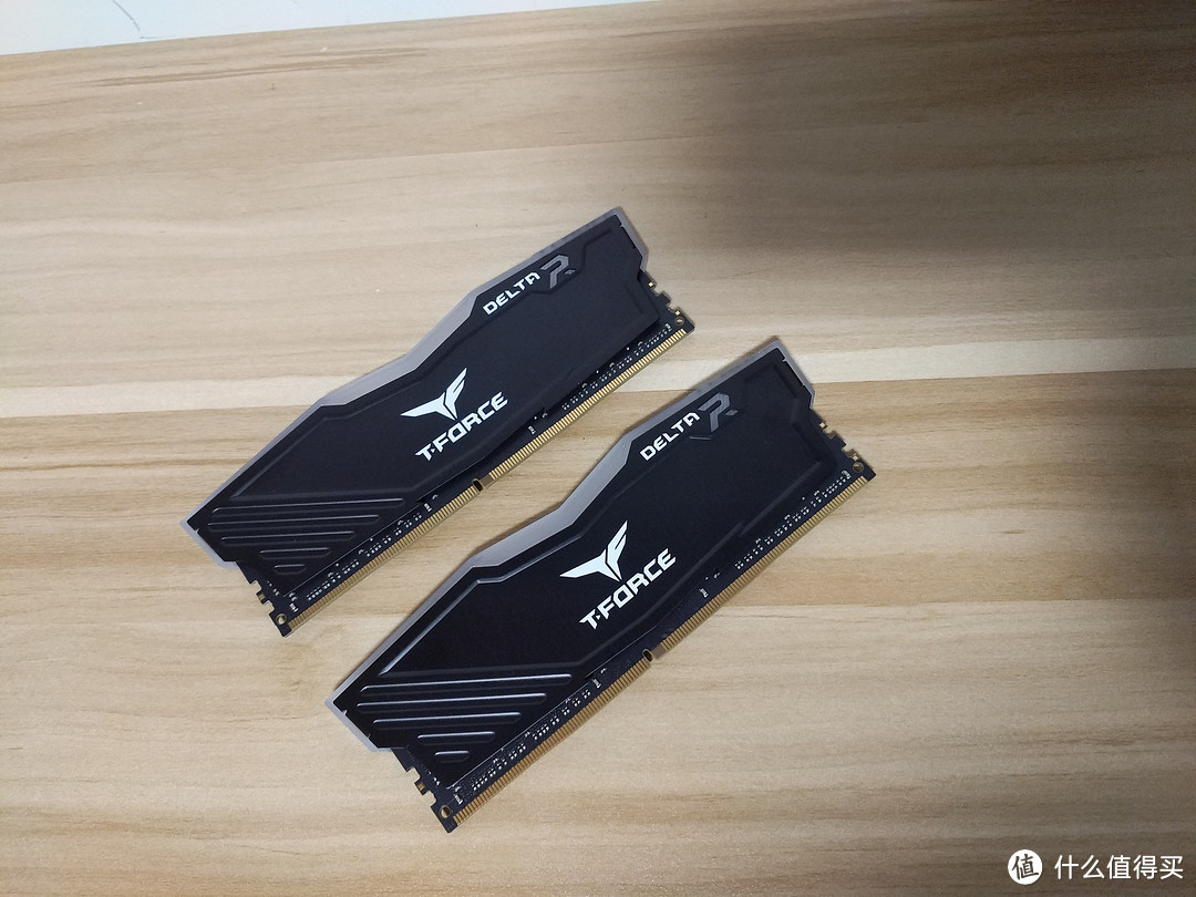 Team 十铨 DELTA RGB系列 DDR4 3000 8G 台式机内存开箱简测